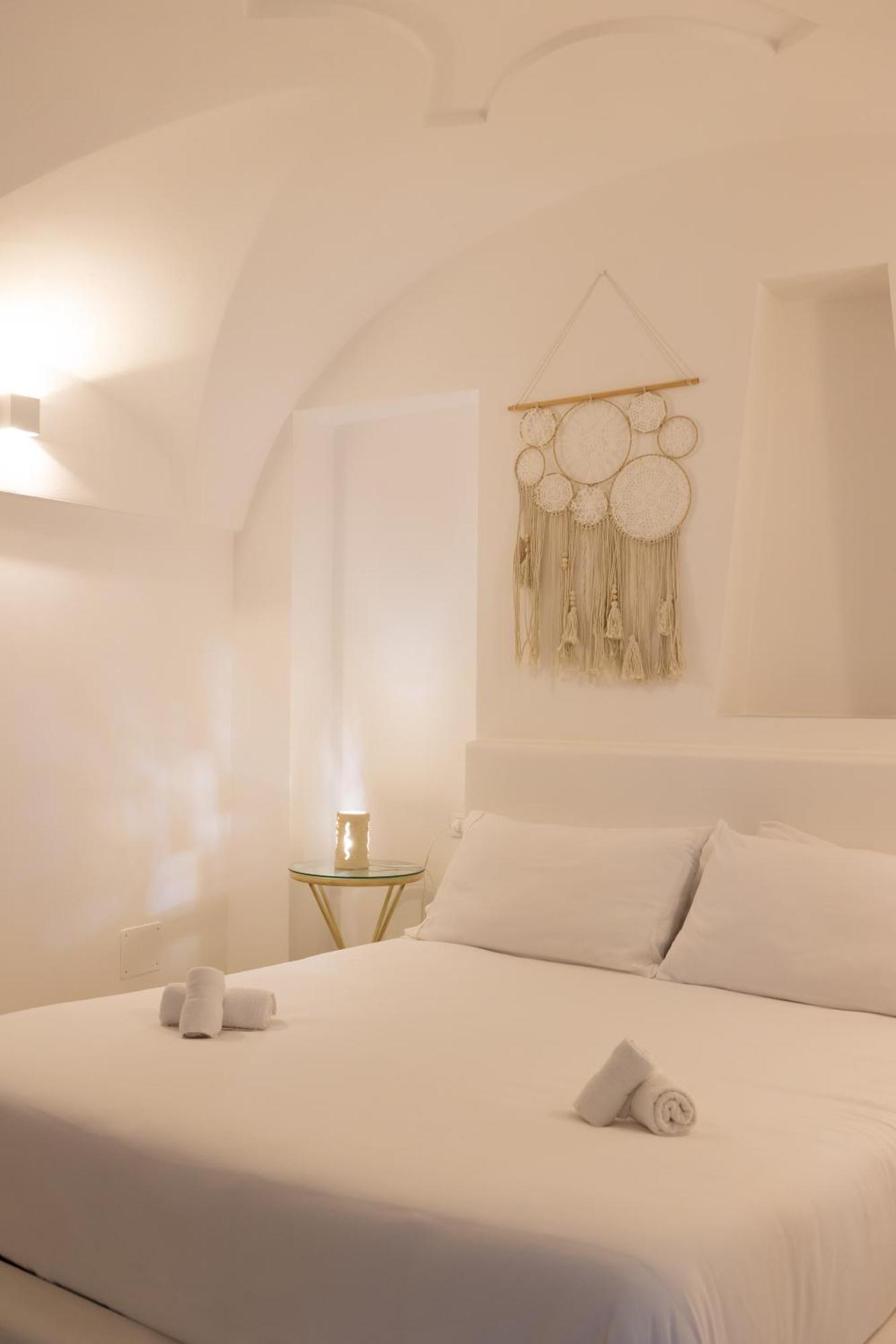 Bed and Breakfast Donna Veneranda В'єсте Екстер'єр фото